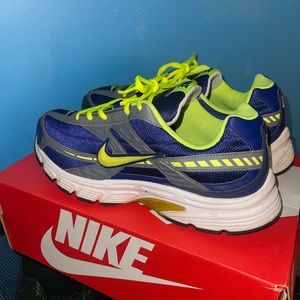 Nike initiator Deep Royal Blue Volt Mens size 10